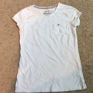 White pocket tee shirt